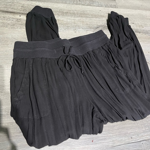 Pants - Picture 3 of 5